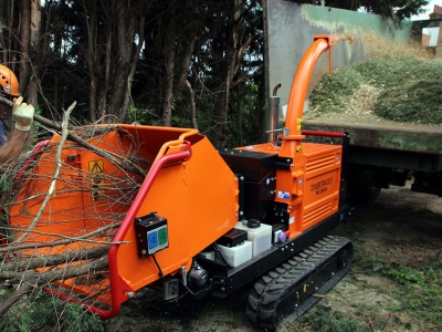 Tracked Wood Chipper Rubber Tracks- Astrak